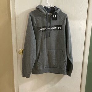 UNDER ARMOUR Gray Men's Hoodie. Men’s LARGE. NWT